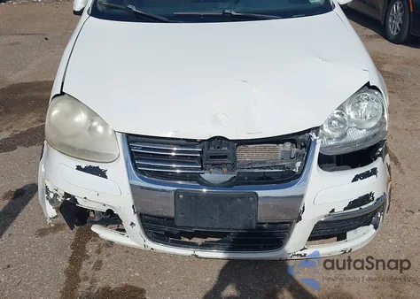 2008 Volkswagen Jetta Se/Sel from USA, damaged, VIN 3VWRM71K28M003718